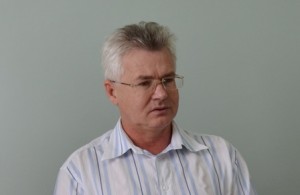 Walter Manfroi fica no cargo de interventor até quando a Justiça permitir.