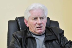 Presidente do PMDB de Lages assina a nota