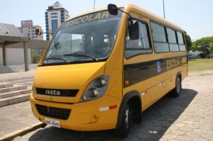 ônibus escolar1