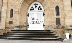 foto catedral pichação