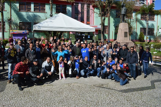 Ceron em foto geraç